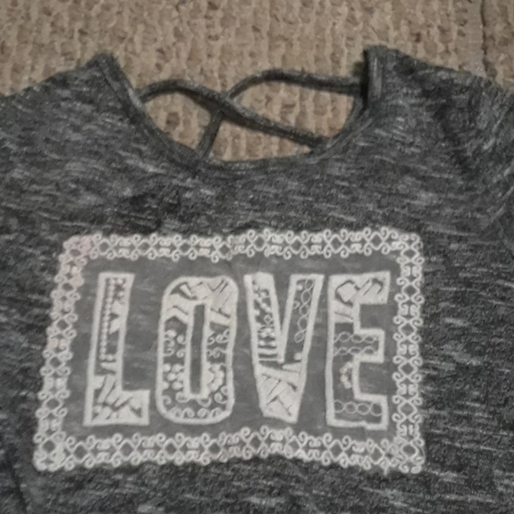 Shirt - Picture 2 of 5
